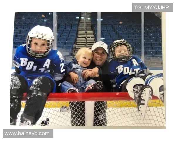 吴冠希领衔新一季篮球盛宴展现实力与团队精神引领年轻球员成长之路